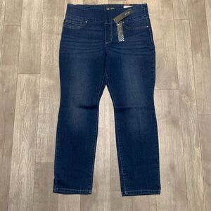 Womens LEE Sculpting Slim Leg Stretch Mid Rise Pull On‎ Jeans